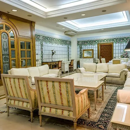 Jelena Gostinjska kuća *