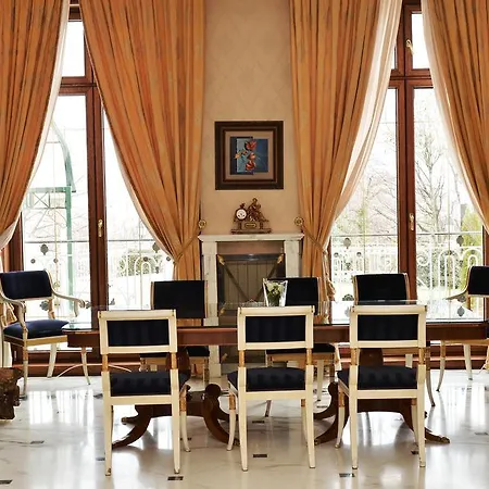 Jelena Gostinjska kuća *