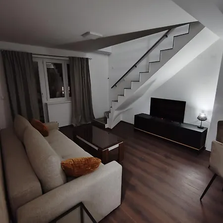 Jelena Apartment *